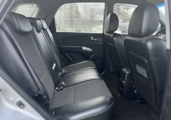 Kia Sportage cena 19200 przebieg: 203882, rok produkcji 2007 z Włoszczowa małe 191
